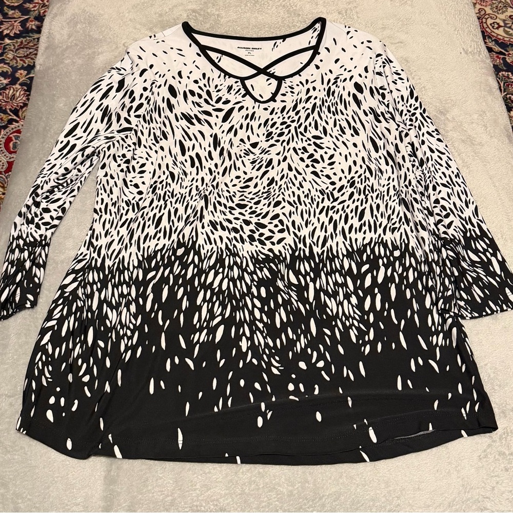 Allison Daley Monochrome 3/4 Sleeve Top, Petite Large
